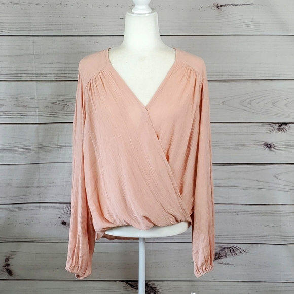 NWT Free People • M blouse Check On It faux wrap v-neck long sleeve pink - Picture 3 of 11